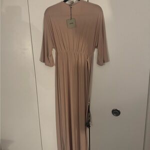 Elegant Beige Maxi Dress